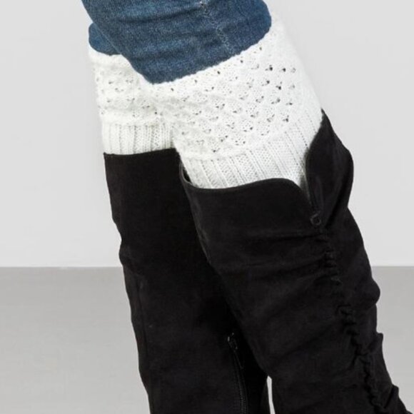 RHINESTONE BOOT CUFFS - Picture 1 of 4